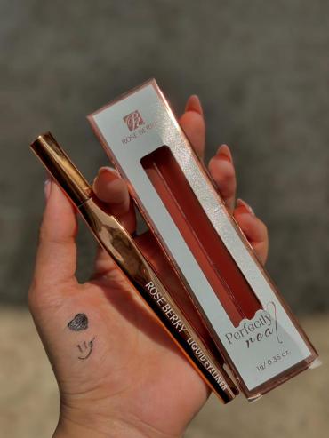 Rose Berry Marker eyeliner