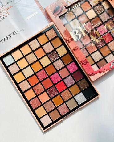 AnyLady Eyeshadow Palette